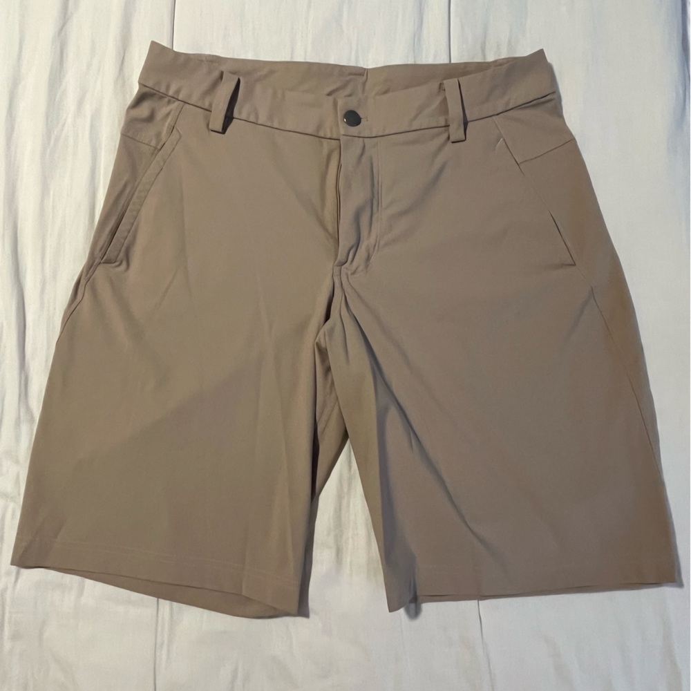 Lululemon ABC commission Warpstream shorts